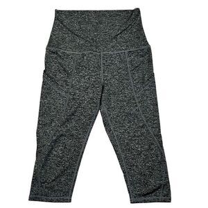Maacie Maternity Gray Athletic Cropped Pants Medium